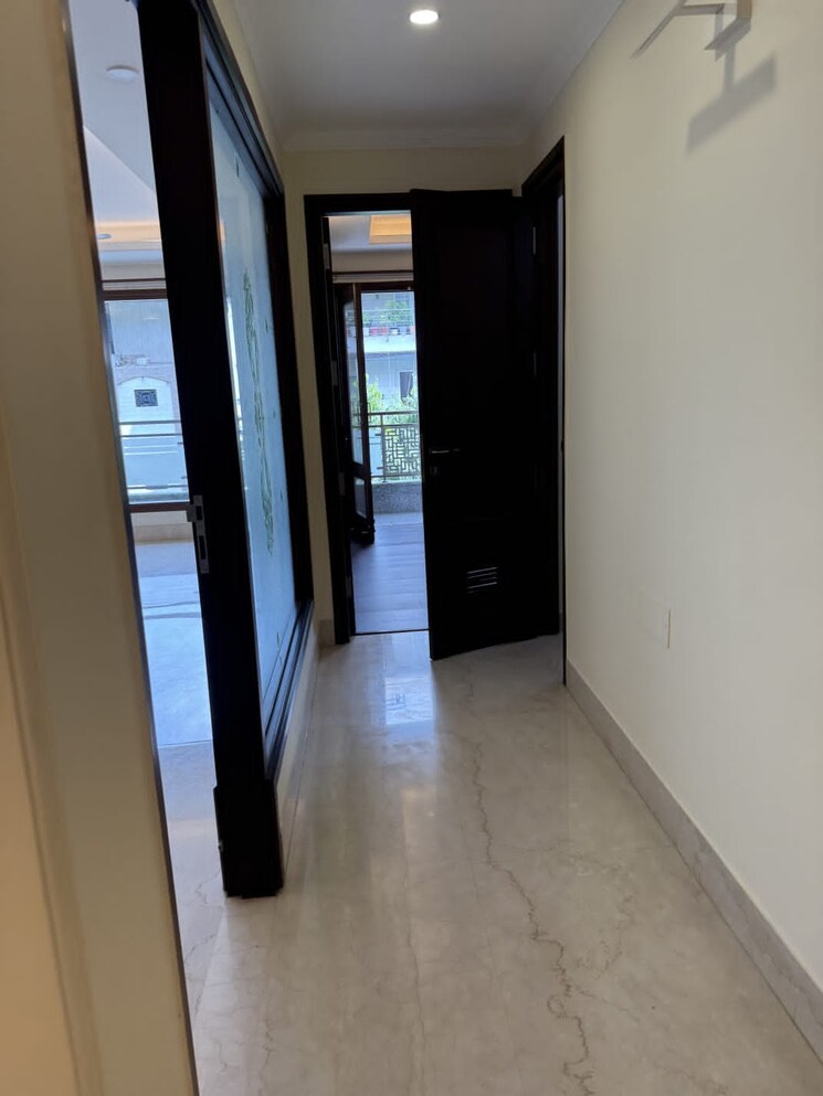 Living Room, greater kailash ii 4 Bedroom 2500 Sq.Ft. Builder Floor In Greater Kailash ii Delhi 9180997