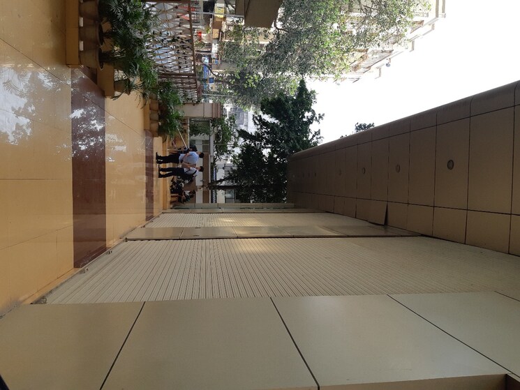 Balcony, mahalaxmi-chs-parel Commercial Shop 1200 Sq.Ft. In Parel Mumbai 9180999