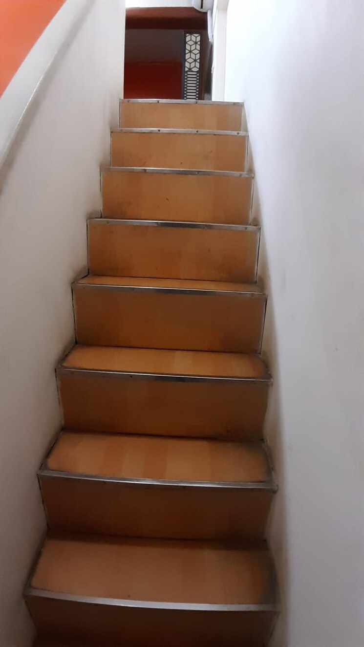 undefined, creative-industrial-estate Commercial Office Space 600 Sq.Ft. In Worli Mumbai 9181005