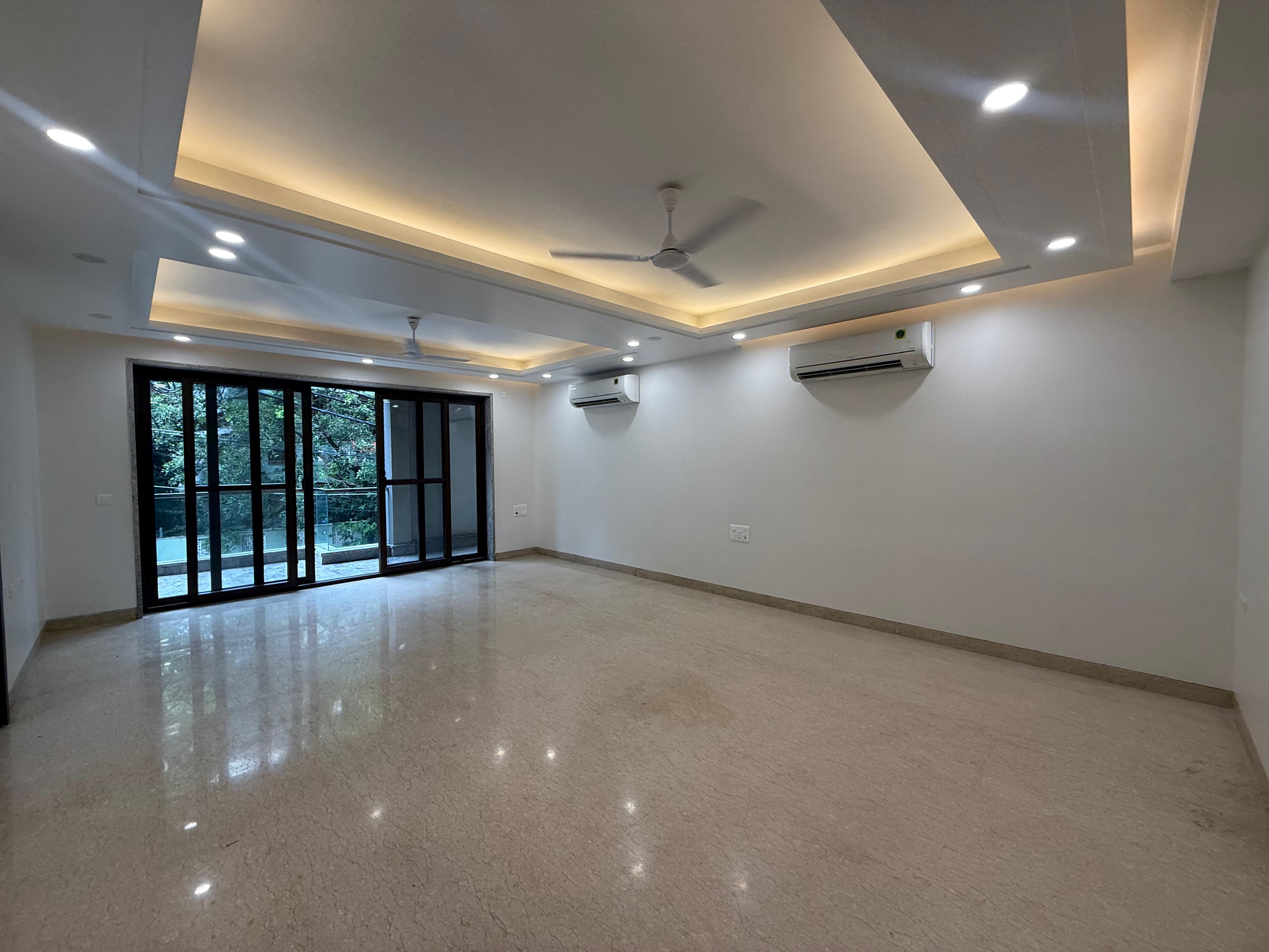 4 BHK + Servant Room Builder Floor For Rent in Greater Kailash 