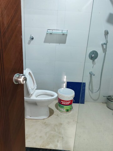 Bathroom in 2 BHK Builder Floor at Halasuru – for Rent