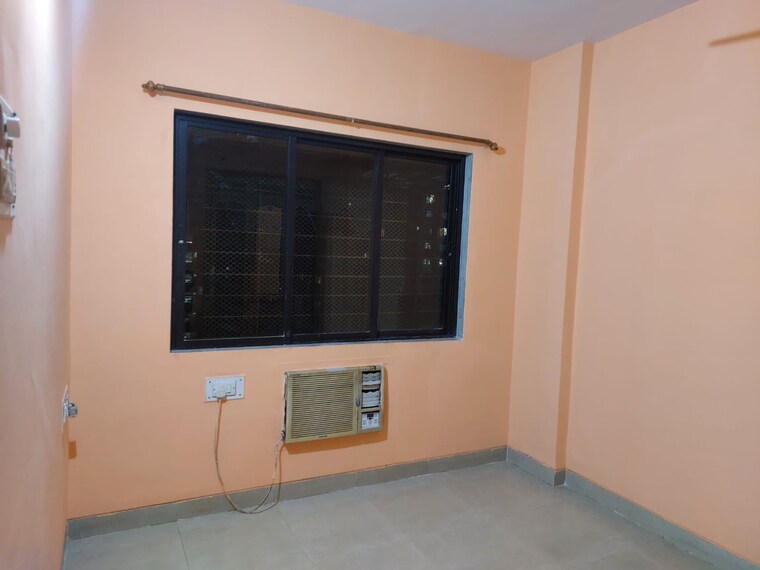 Room, vijay-villas 1 Bedroom 450 Sq.Ft. Apartment In Kavesar Thane 9181060