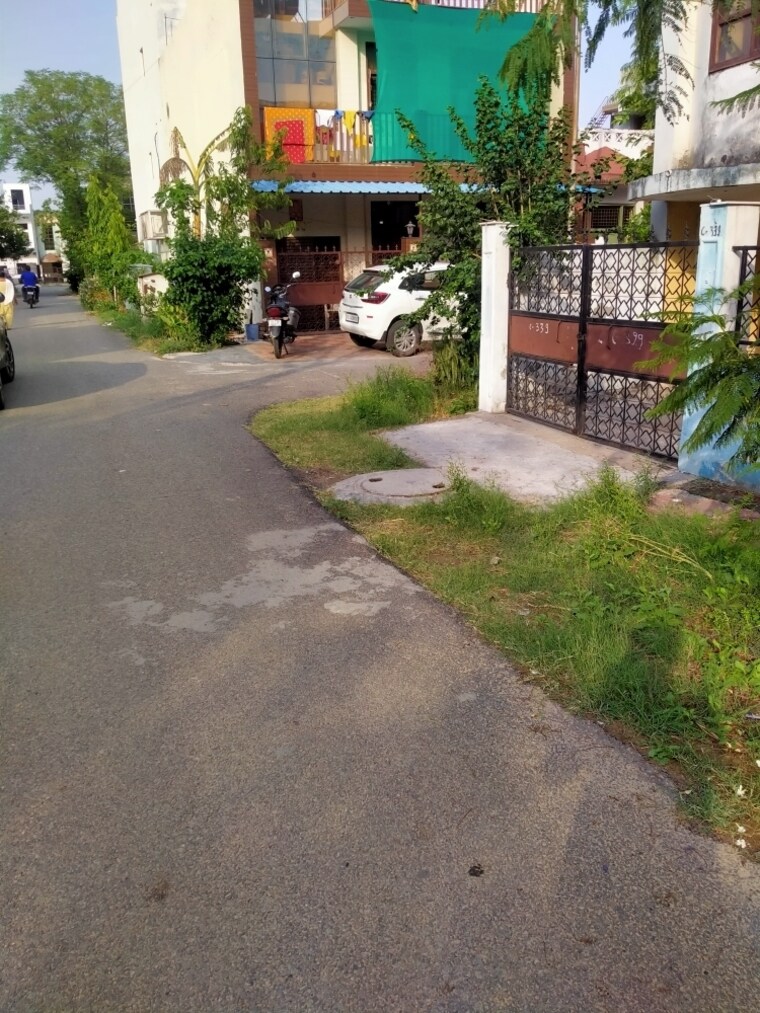 Exterior View, sigma i greater noida 5 Bedroom 300 Sq.Mt. Independent House In Sigma I Greater Noida Greater Noida 9181095