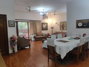 Team Area in 6+ BHK Independent House at New Friends Colony – for Sale