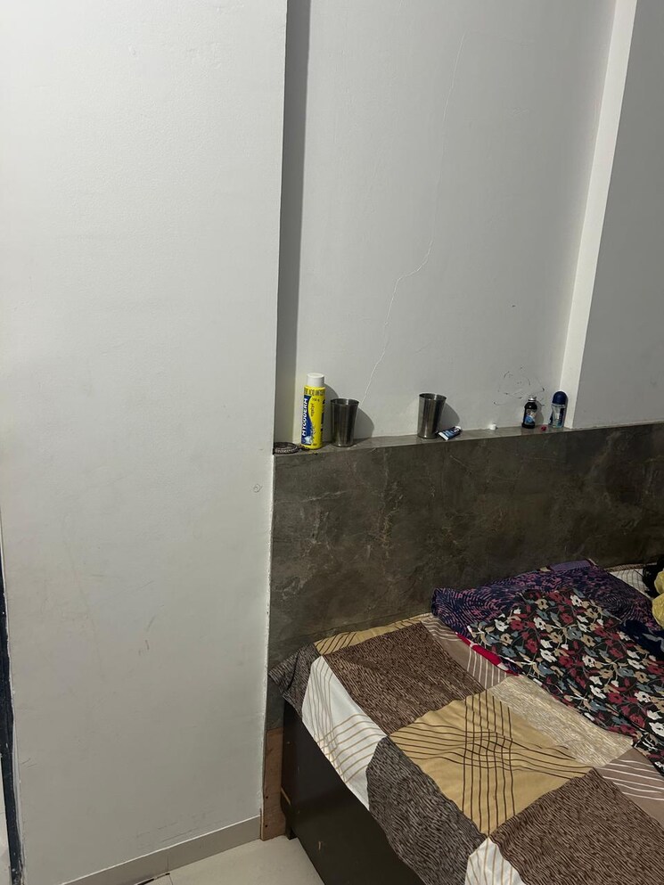 Bedroom, sr-devrai 2 Bedroom 601 Sq.Ft. Apartment In Dudulgaon Pune 9181131