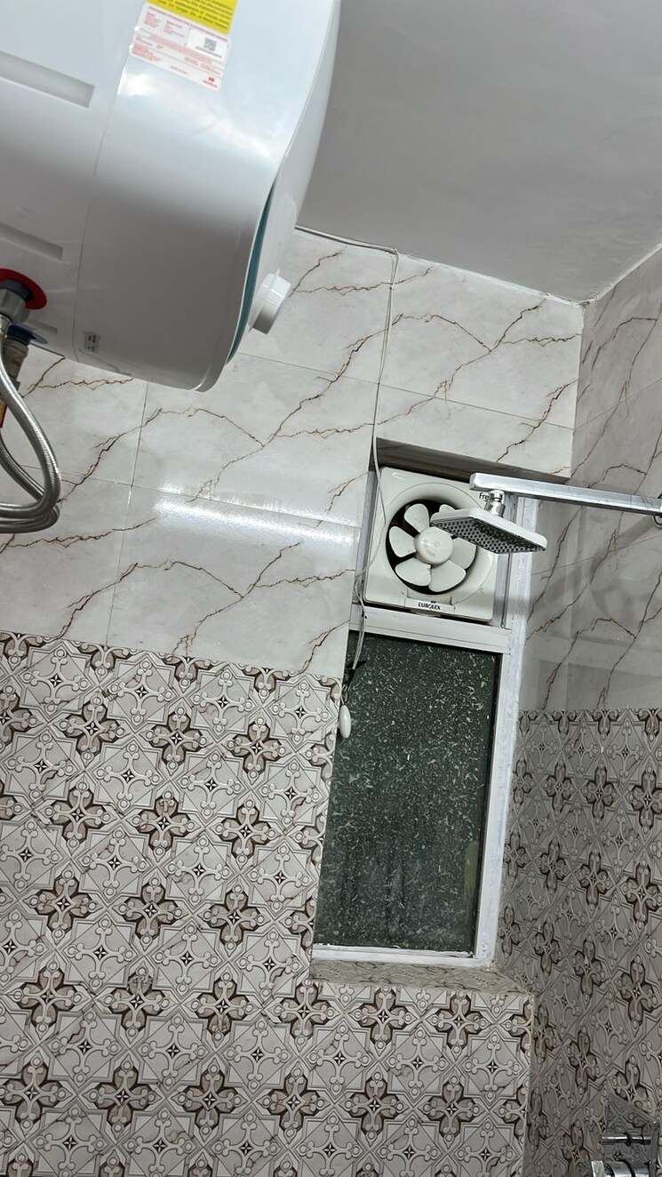 Balcony, paras-tierea 3 Bedroom 1591 Sq.Ft. Apartment In Sector 137 Noida 9181132