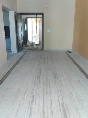 Room in 3 BHK Apartment at Mushirabad – for Sale
