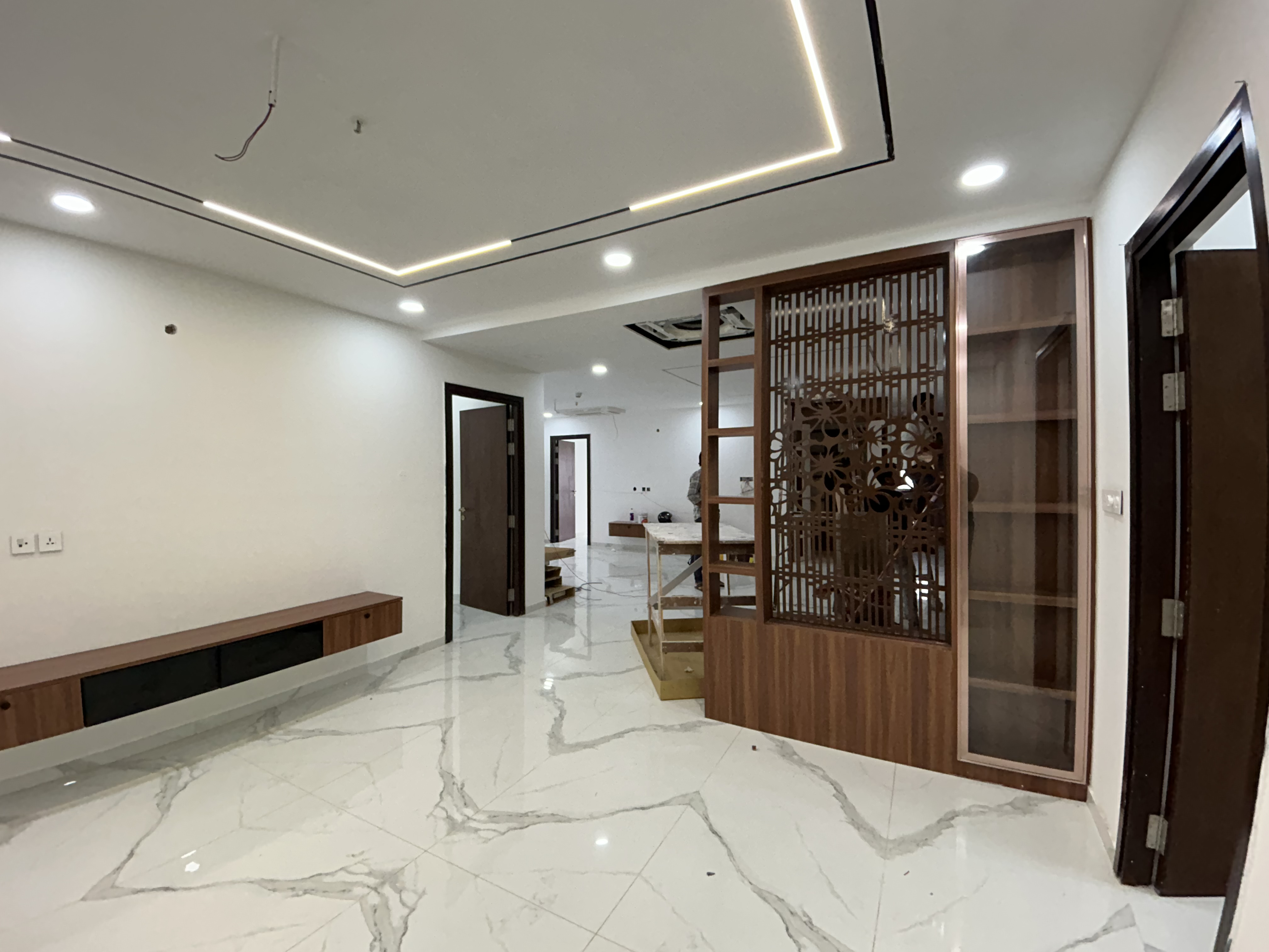 4 BHK + Pooja Room Apartment For Rent in DSR The Classe