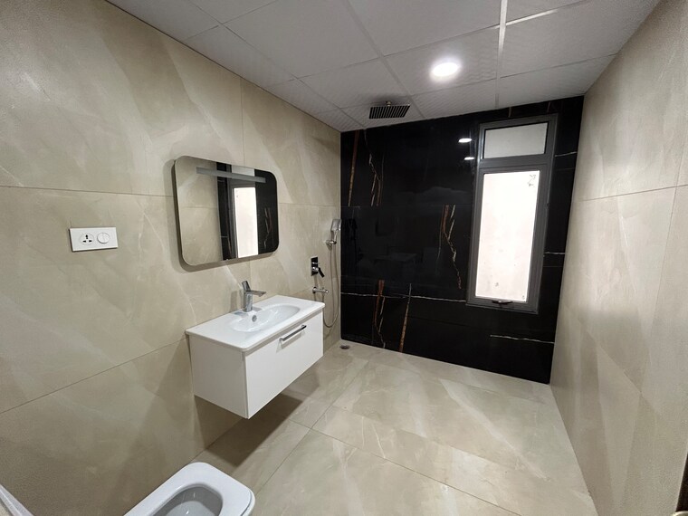 Bathroom, dsr-the-classe 4 Bedroom 3333 Sq.Ft. Apartment In Narsingi Hyderabad 9181242