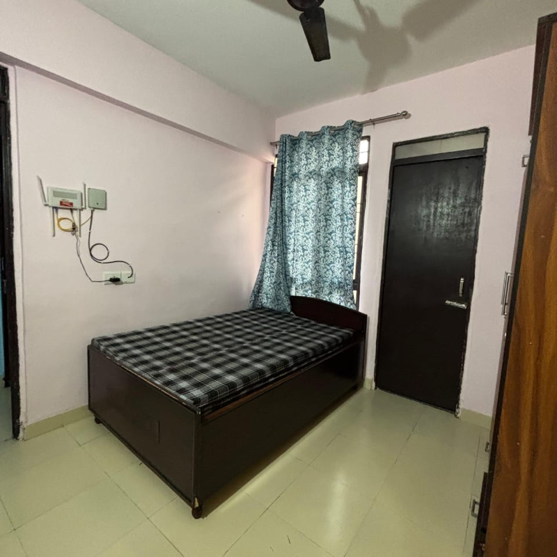 2 BHK Apartment For Sale in Faridabad Florida Sector 