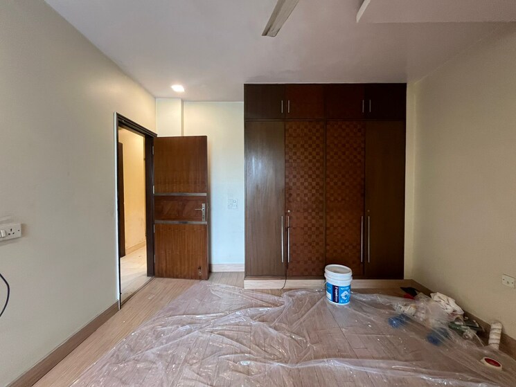 Bedroom, panchsheel enclave 3 Bedroom 265 Sq.Yd. Builder Floor In Panchsheel Enclave Delhi 9181293