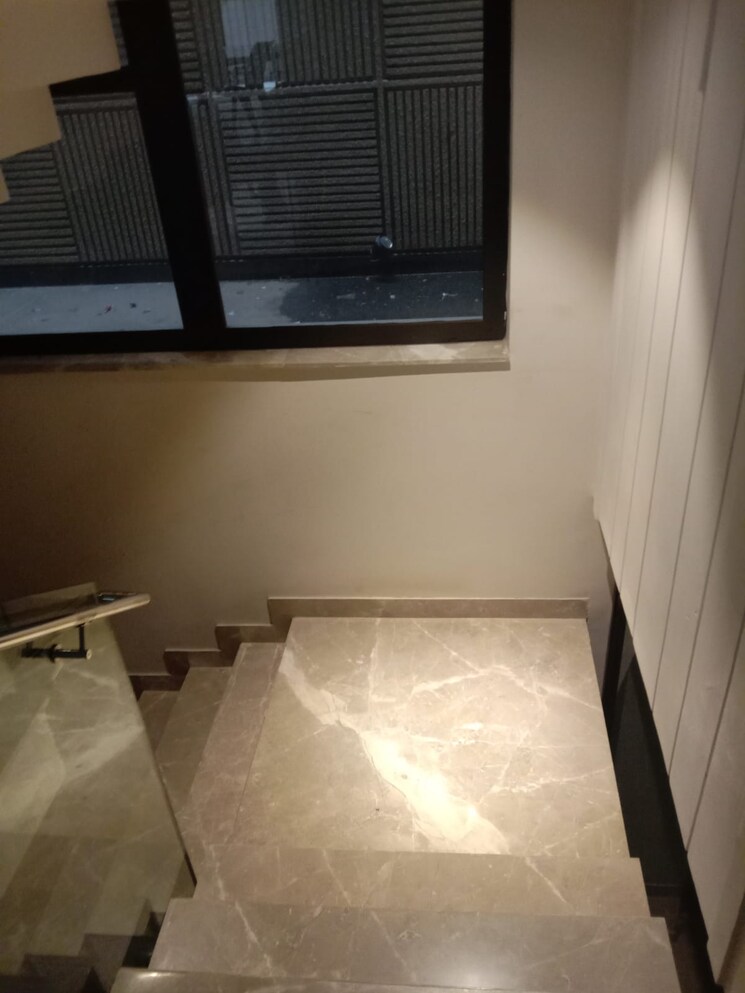 Kitchen, safdarjung development area 4 Bedroom 500 Sq.Yd. Builder Floor In Safdarjung Development Area Delhi 9181323