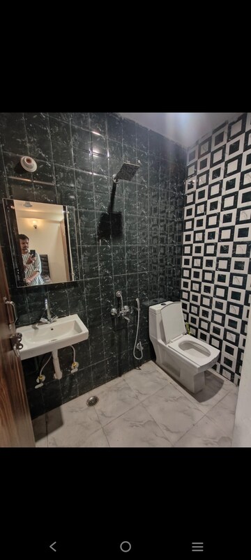 Bathroom in 2 BHK Builder Floor at Saket – for Rent