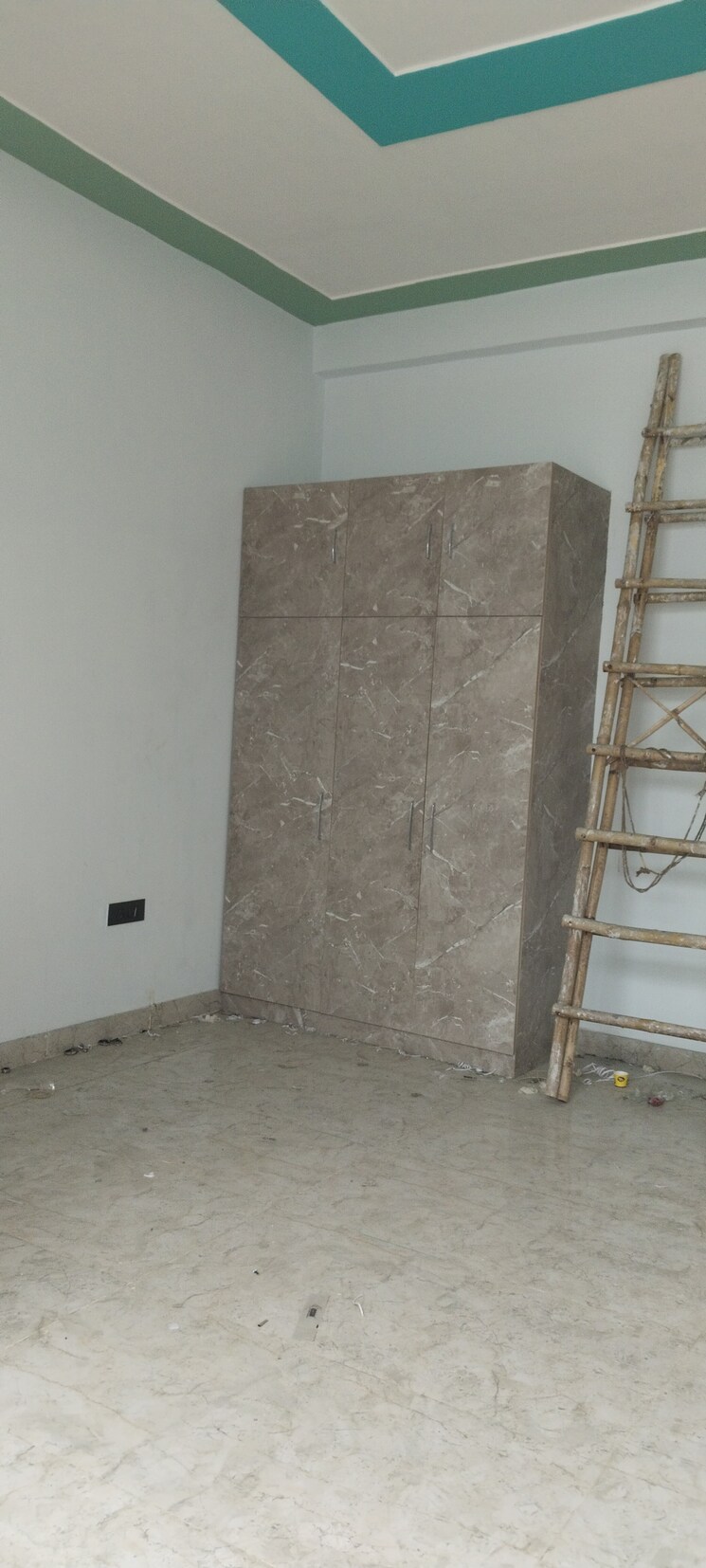 Room, mahendra-enclave 3.5 Bedroom 1800 Sq.Ft. Builder Floor In Shastri Nagar Ghaziabad 9181334