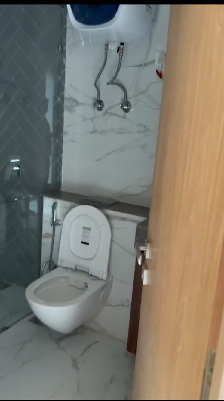 Bathroom, m3m-heights 2 Bedroom 1516 Sq.Ft. Apartment In Sector 65 Gurgaon 9181371