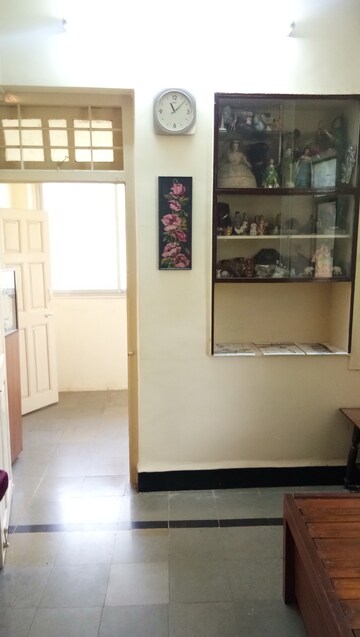 Room in 1 RK Apartment at Samarth Nagar Building, Sion – for Sale