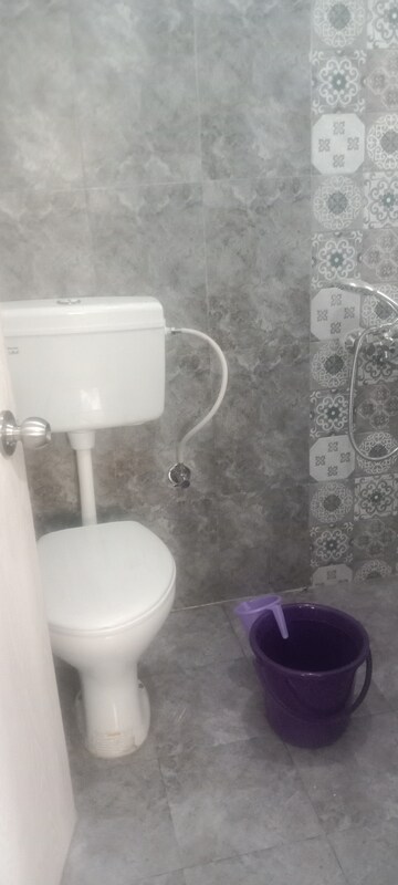 Bathroom in 1 BHK Apartment at Sector 6 Ulwe – for Rent