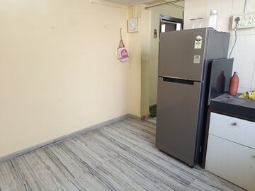 Room in  Pg at Malad West – for Rent