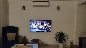 Furnished Amenities in 5 BHK Builder Floor at Sushant Lok 2, Sector 57 – for Sale
