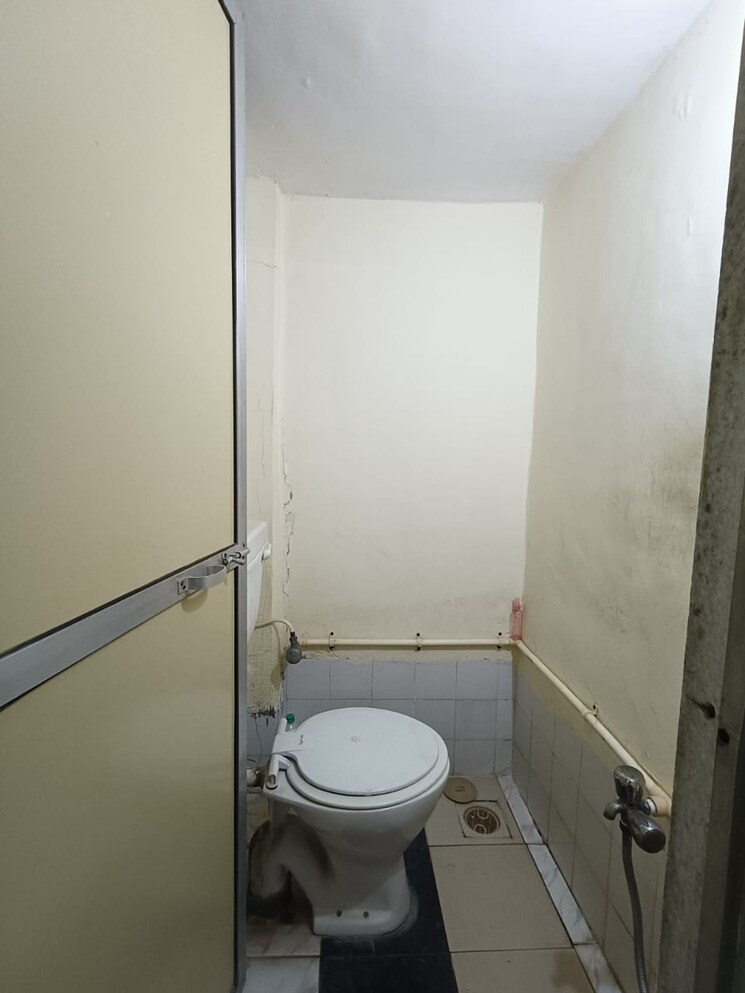 Master Bedroom, sai-nagar-chs-andheri-west 1 Bedroom 500 Sq.Ft. Apartment In Andheri West Mumbai 9181421