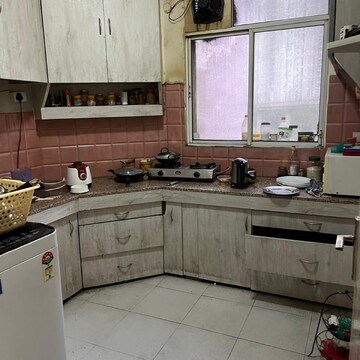 Kitchen in 2.5 BHK Apartment at Sector 42 – for Rent