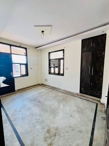 Bedroom in 3 BHK Builder Floor at Nawada – for Rent