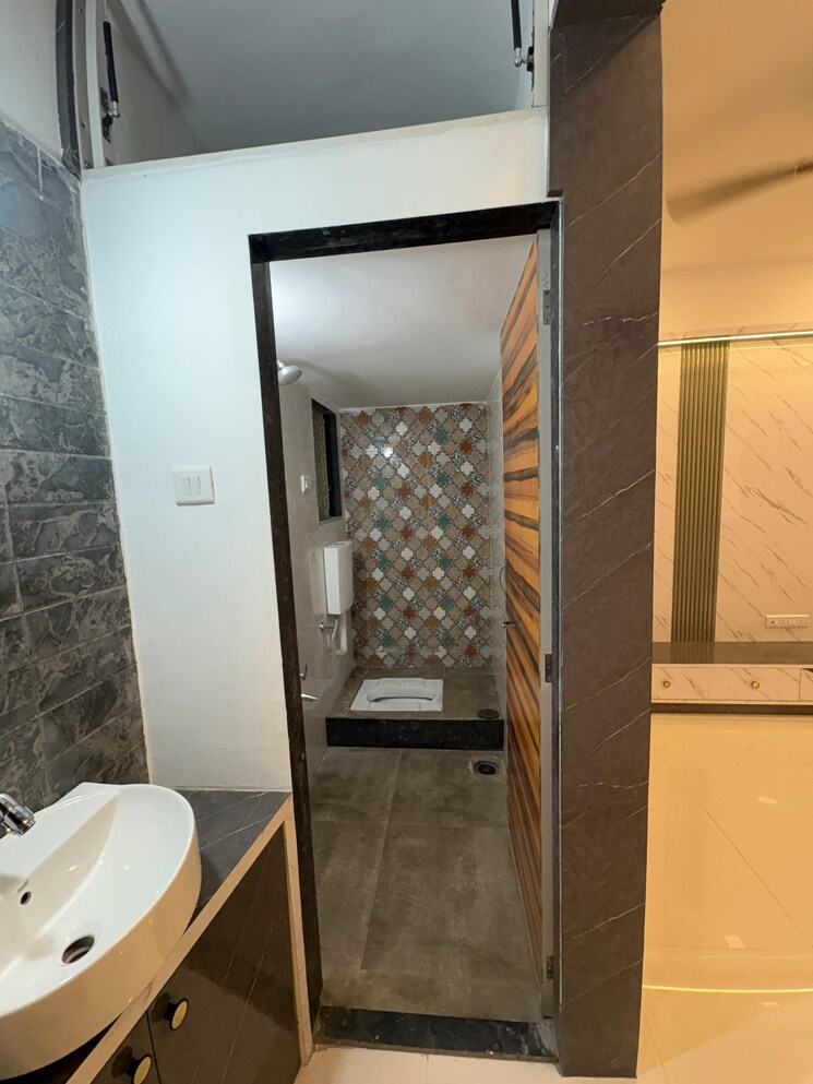 Bathroom, deeplaxmi-shreeji-meadows 1 Bedroom 600 Sq.Ft. Apartment In Katrap Thane 9181452