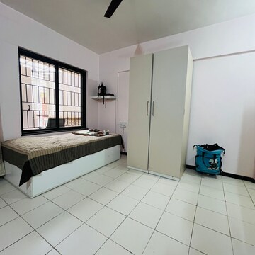 1 BHK Apartment For Sale in Athashree Pashan, Link Road