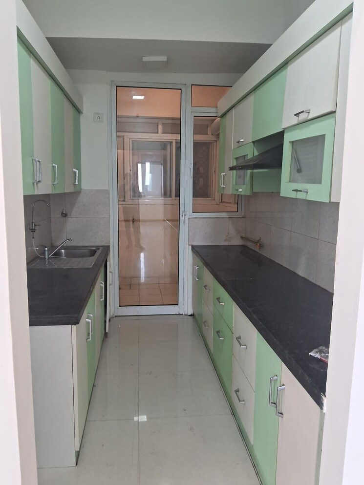Kitchen, ambience-tiverton 3.5 Bedroom 2548 Sq.Ft. Apartment In Sector 50 Noida 9181511