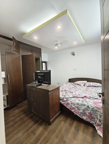 Bedroom in 4 BHK Apartment at Vasant Kunj – for Rent