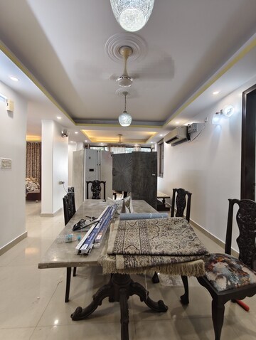Living Room in 4 BHK Apartment at Vasant Kunj – for Rent