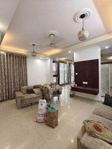 Living Room in 4 BHK Apartment at Vasant Kunj – for Rent
