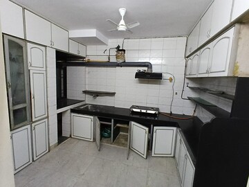 Kitchen in 3 BHK Apartment at Thane West – for Rent