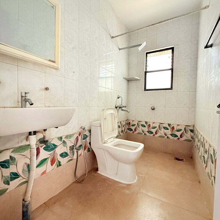 Bathroom, mont-vert-i 2 Bedroom 800 Sq.Ft. Apartment In Baner Pashan Link Road Pune 9181544