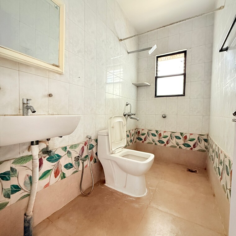 Bathroom, mont-vert-i 2 Bedroom 800 Sq.Ft. Apartment In Baner Pashan Link Road Pune 9181544
