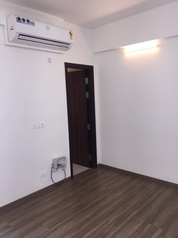 Room in 4 BHK Builder Floor at Sector 88a – for Rent