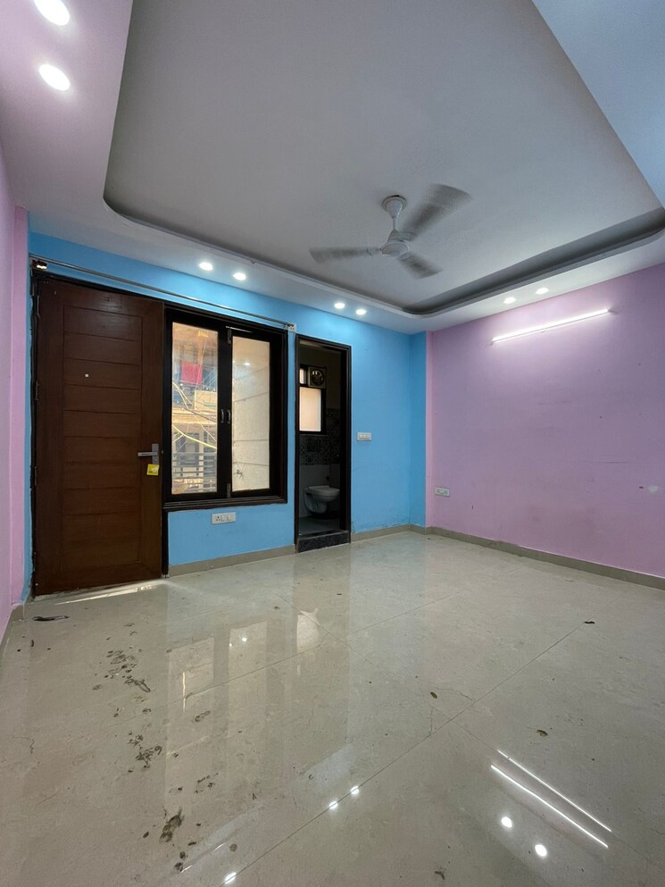 Room, palm-residency-chhatarpur 3 Bedroom 1200 Sq.Ft. Builder Floor In Chattarpur Delhi 9181568