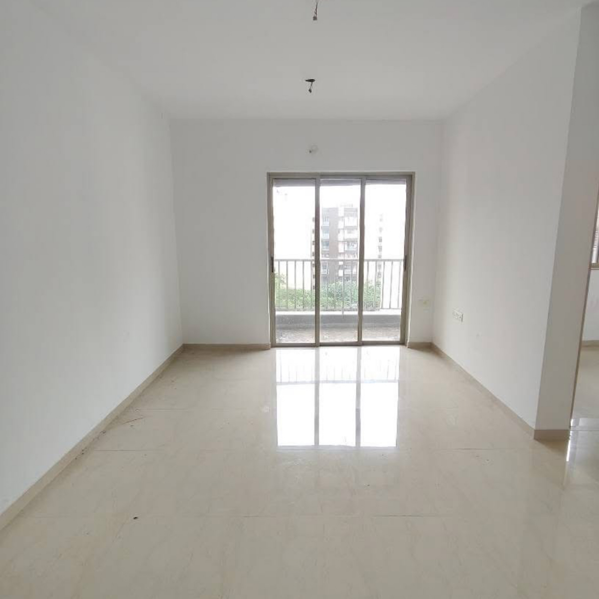 1.5 BHK + Pooja Room,Extra Room 584 Sq.Ft. Apartment in Casa RioGold