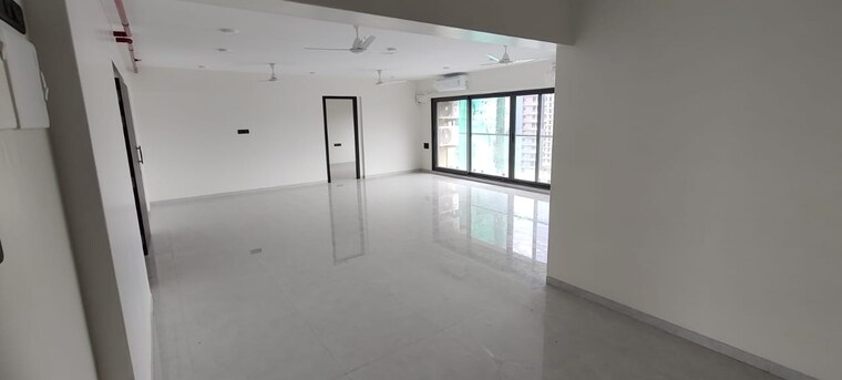 Room, zindagi-chs 4 Bedroom 1500 Sq.Ft. Apartment In Khar West Mumbai 9181610