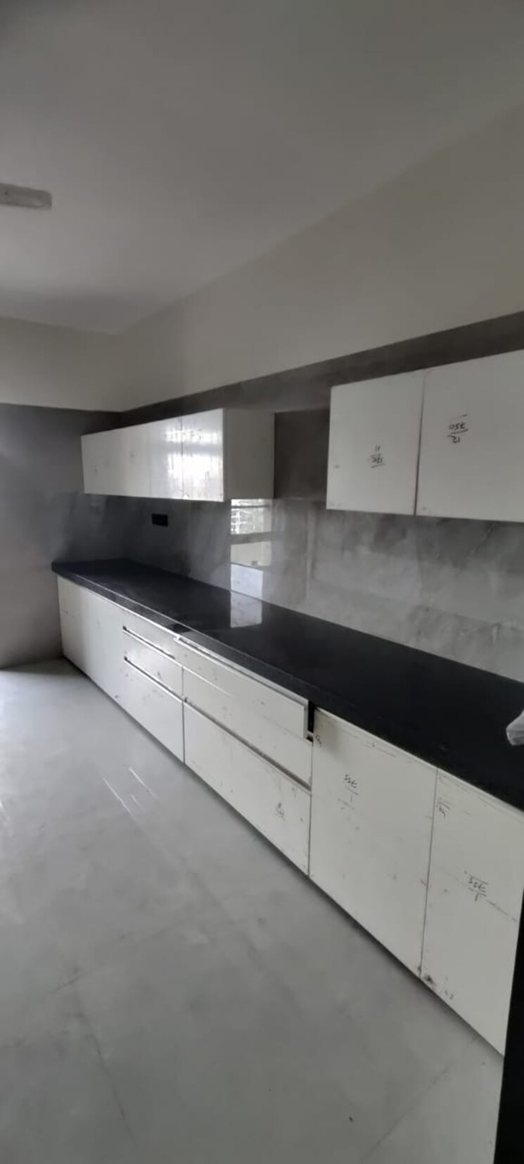 Kitchen, zindagi-chs 4 Bedroom 1500 Sq.Ft. Apartment In Khar West Mumbai 9181610