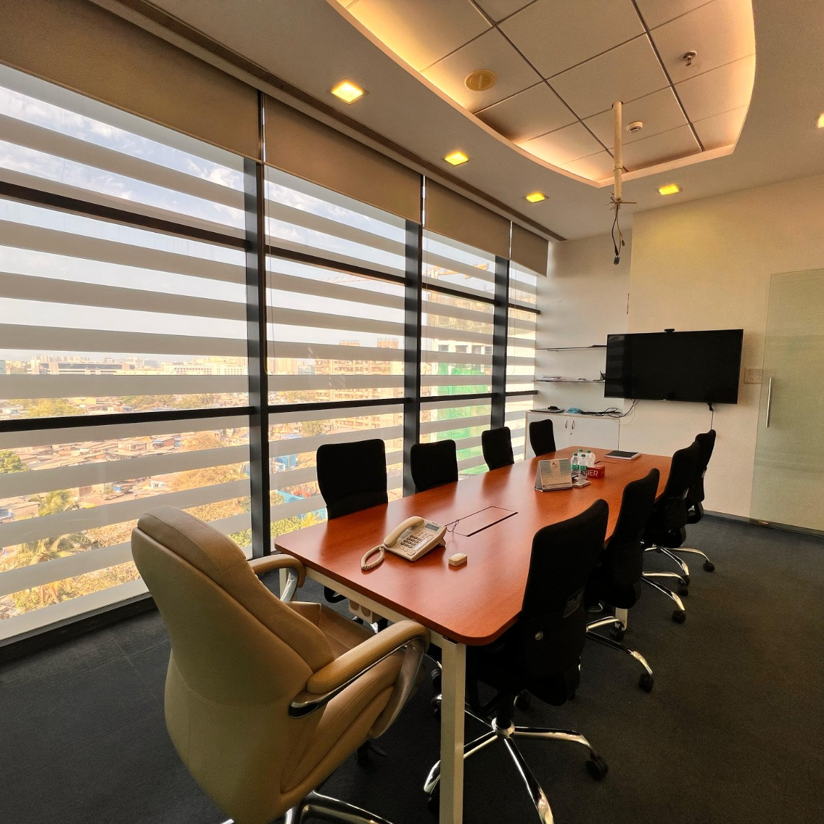 Office Space For Rent in Star Hub