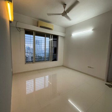 Room in 2 BHK Apartment at Riddhi Gardens CHS, Riddhi Gardens – for Rent