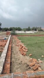 1006 Sq.Ft. Plot in Lalit Property 