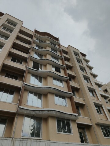 1 BHK Apartment For Sale in Parshva Shreepati Mahera, Tembhode