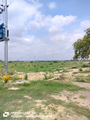 Plot Area in  Plot at Sector 27 Yamuna Expressway – for Sale