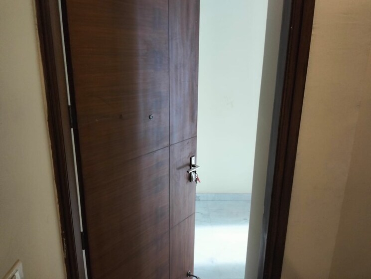 Bathroom, anant-raj-ashok-estate 3 Bedroom 179 Sq.Yd. Independent House In Sector 63a Gurgaon 9181671