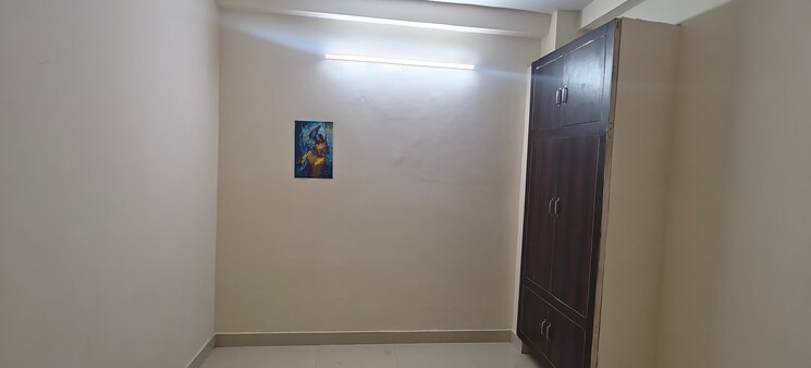 Room, mayur vihar phase 1 1 Bedroom 450 Sq.Ft. Builder Floor In Mayur Vihar Phase 1 Delhi 9181703
