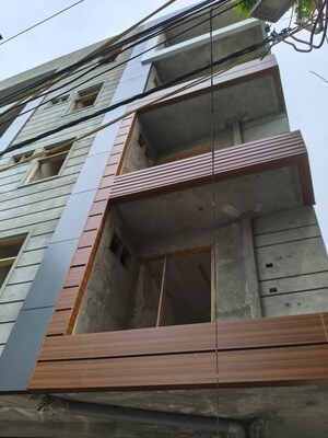 3 BHK Builder Floor – Exterior View View at Palam Village - for Sale