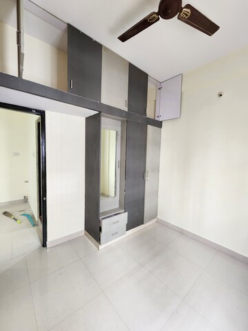 Room in 2 BHK Builder Floor at Hsr Layout – for Rent
