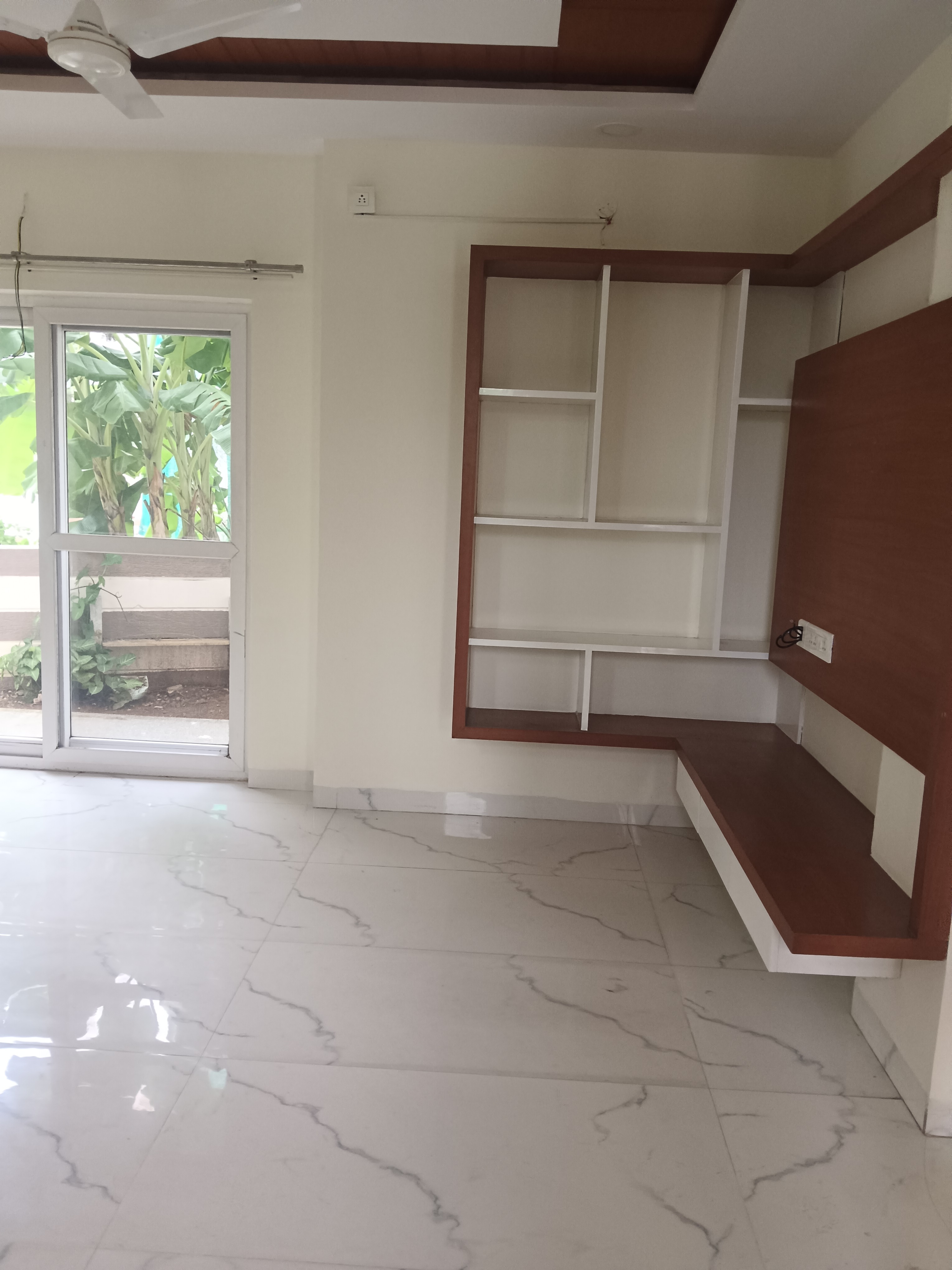 3 BHK + Pooja Room Villa For Rent in Sjr Residency 